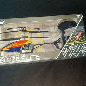 Remote control helicopter